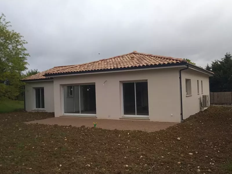 Construction d'une villa T5 de plain-pied à Saint-Sulpice-la-Pointe
